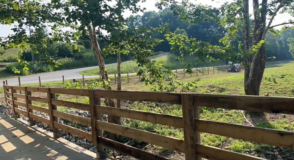 Kentucky 4-board farm fence — S&S Fencing project 7