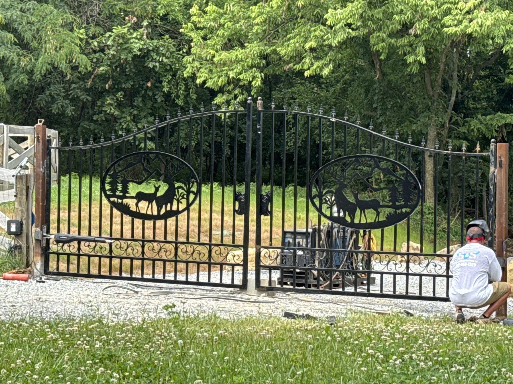 Custom entrance, gate, and column install — S&S Fencing project 1